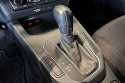 Punainen SEAT IBIZA 2021 kuva 19.