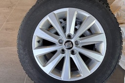 Punainen SEAT IBIZA 2021 kuva 21.