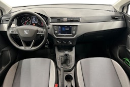 valkoinen SEAT Ibiza 2021 kuva 9.