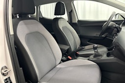 valkoinen SEAT Ibiza 2021 kuva 17.