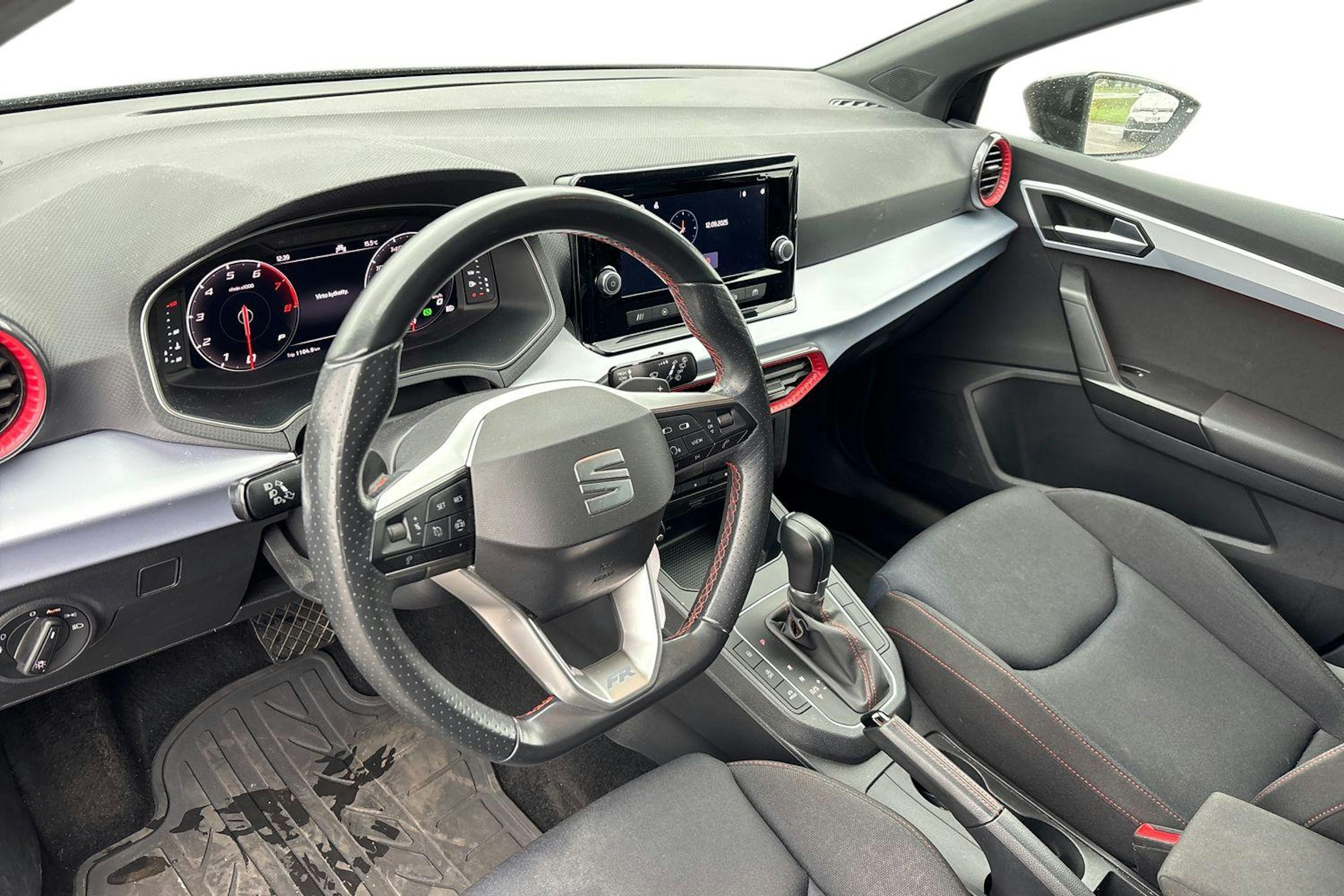 musta SEAT Ibiza 2022 kuva 3.