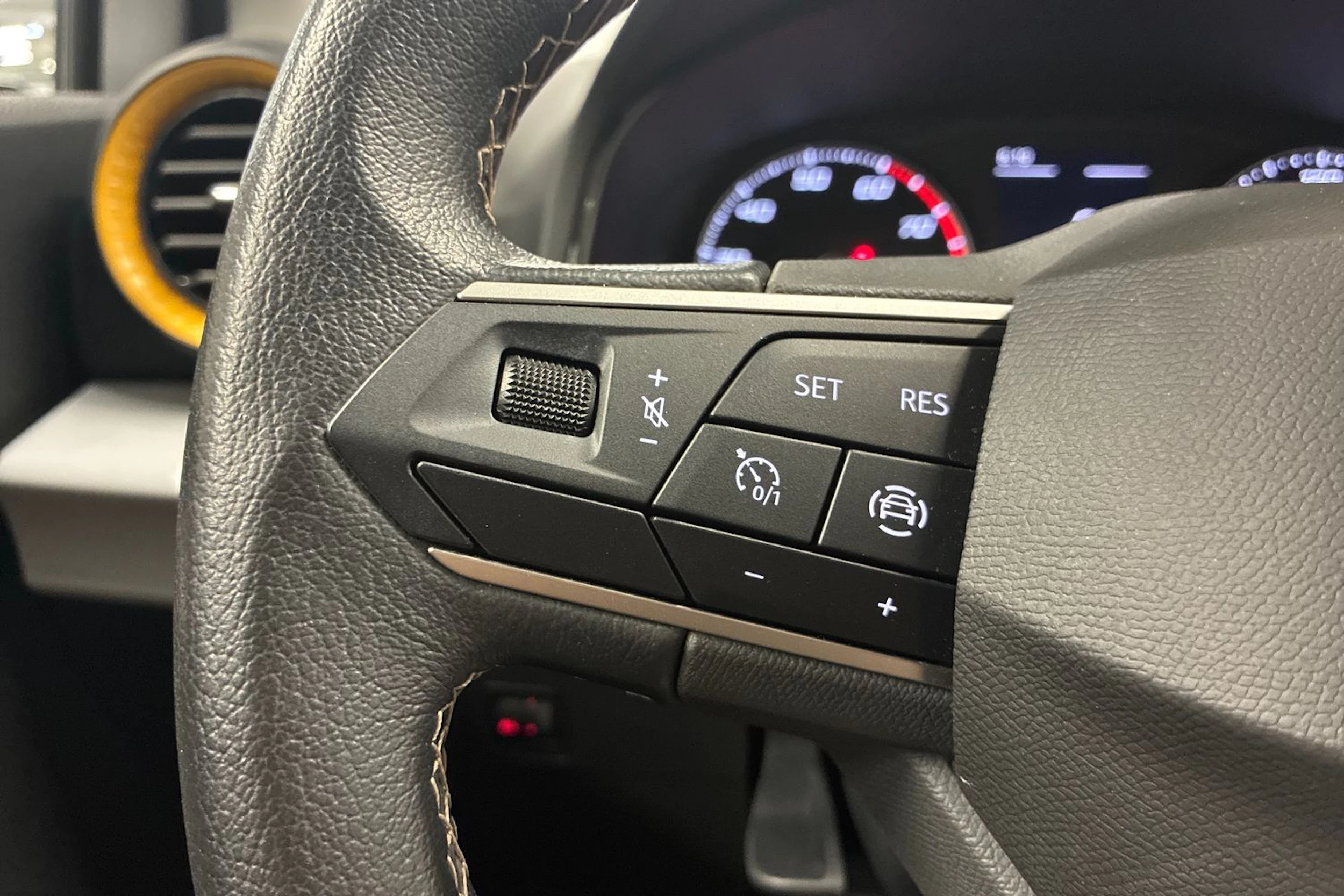 valkoinen SEAT Ibiza 2022 kuva 14.