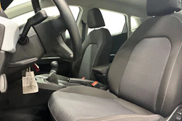 valkoinen SEAT Ibiza 2022 kuva 25.