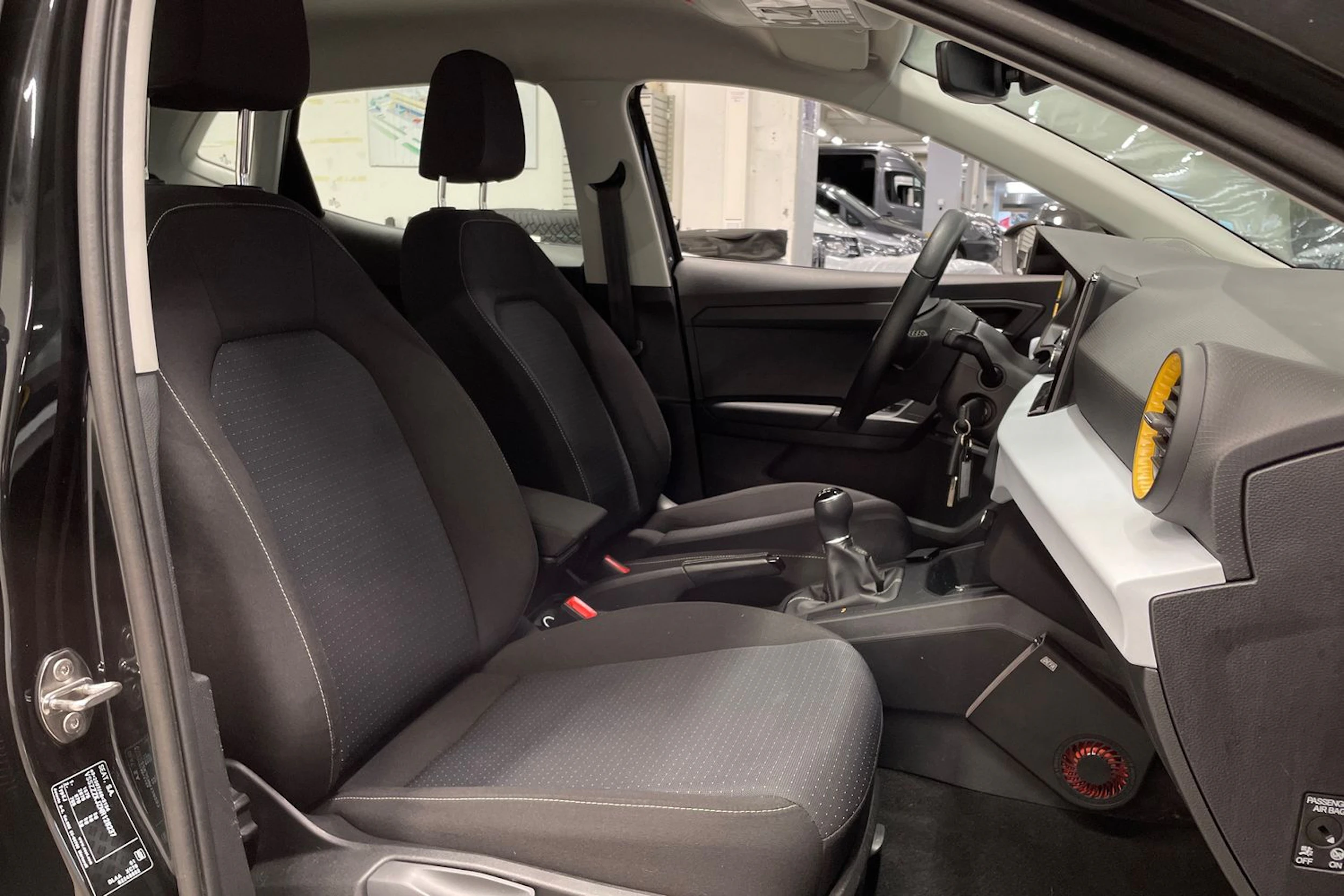musta SEAT Ibiza 2022 kuva 22.