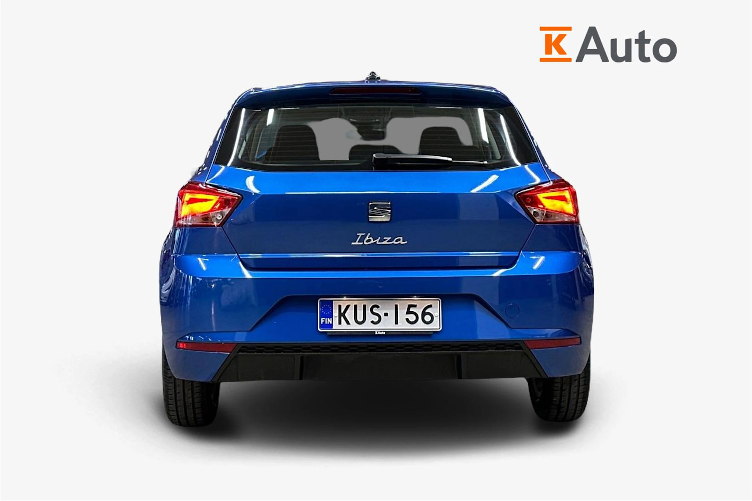 sininen SEAT Ibiza 2022 kuva 4.