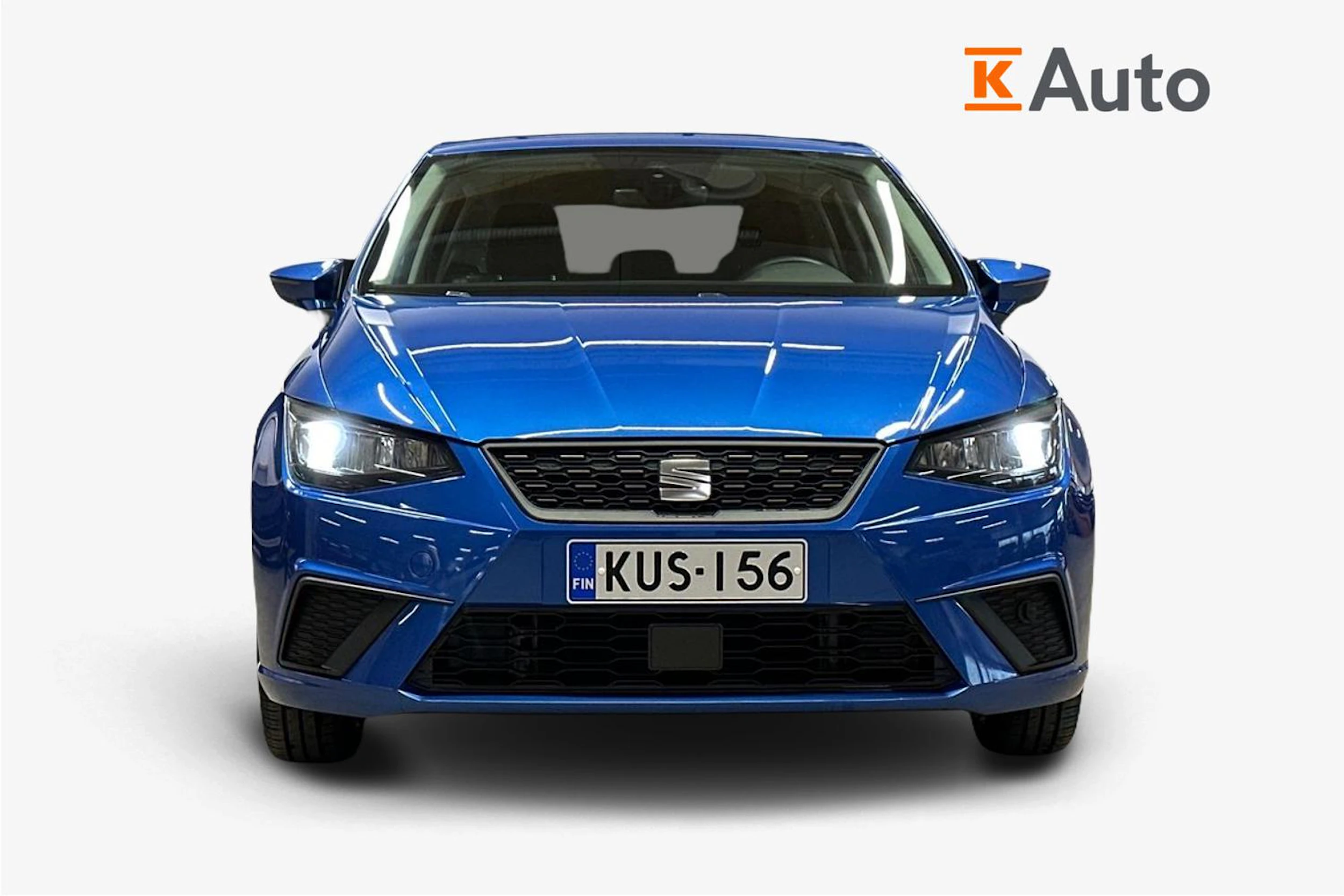 sininen SEAT Ibiza 2022 kuva 5.