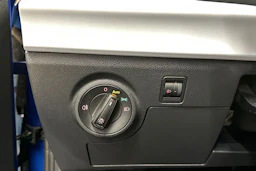sininen SEAT Ibiza 2022 kuva 25.