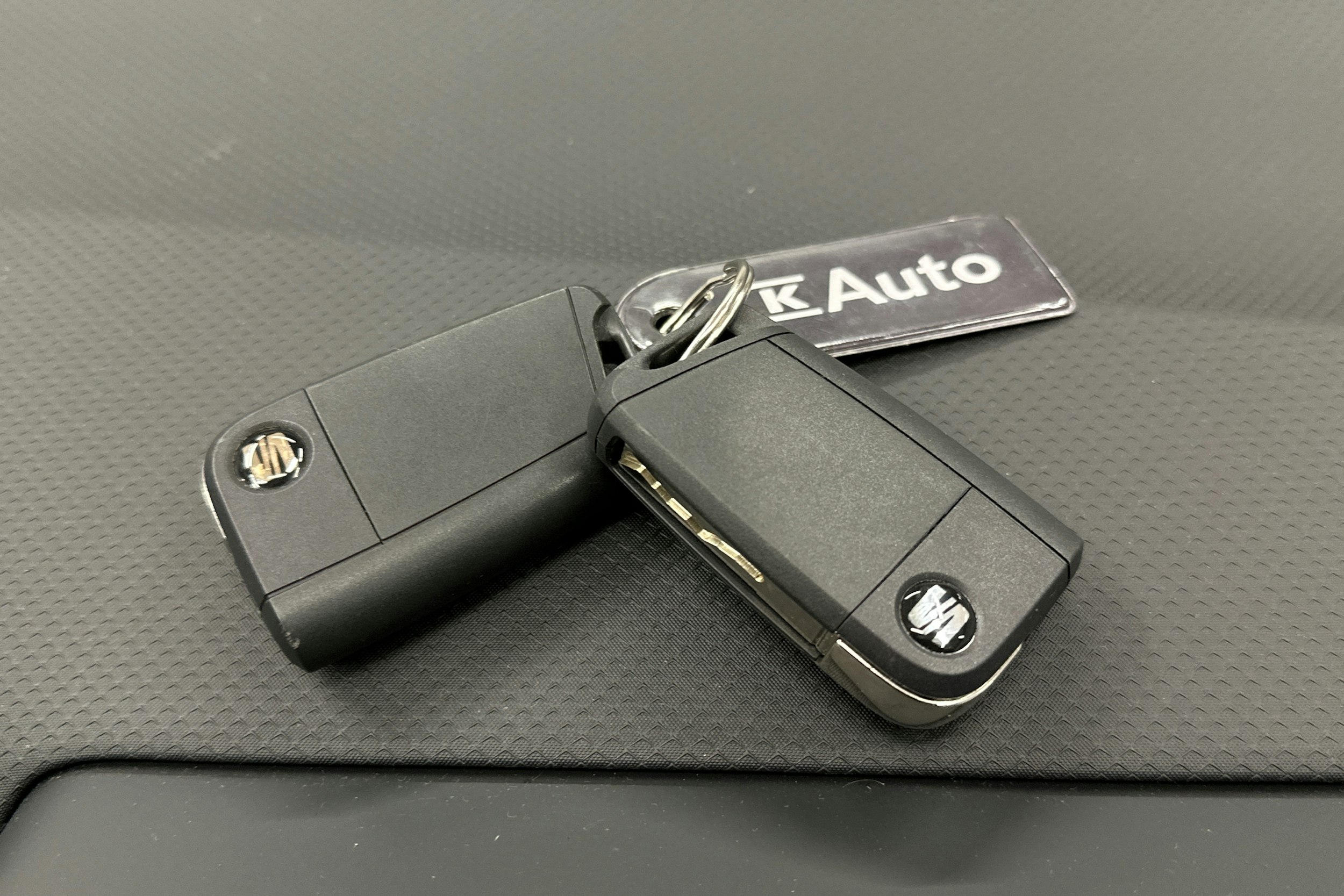 punainen SEAT Ibiza 2022 kuva 26.