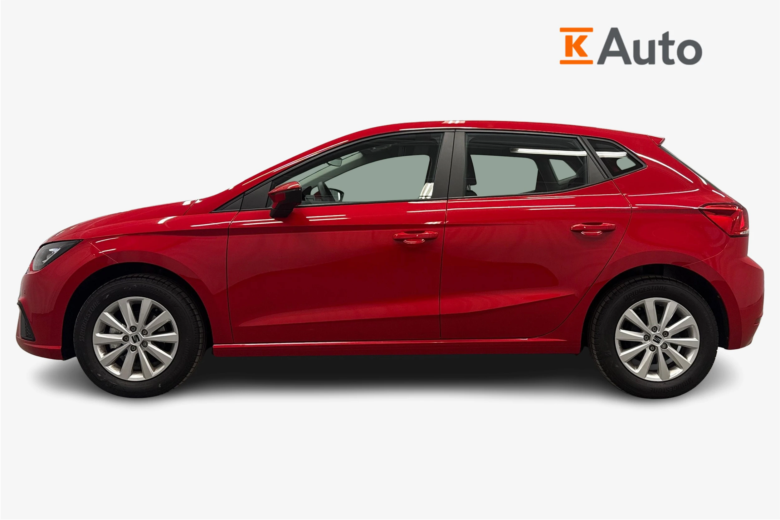 punainen SEAT Ibiza 2023 kuva 7.