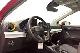 punainen SEAT Ibiza 2023 kuva 8.