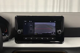 punainen SEAT Ibiza 2023 kuva 20.