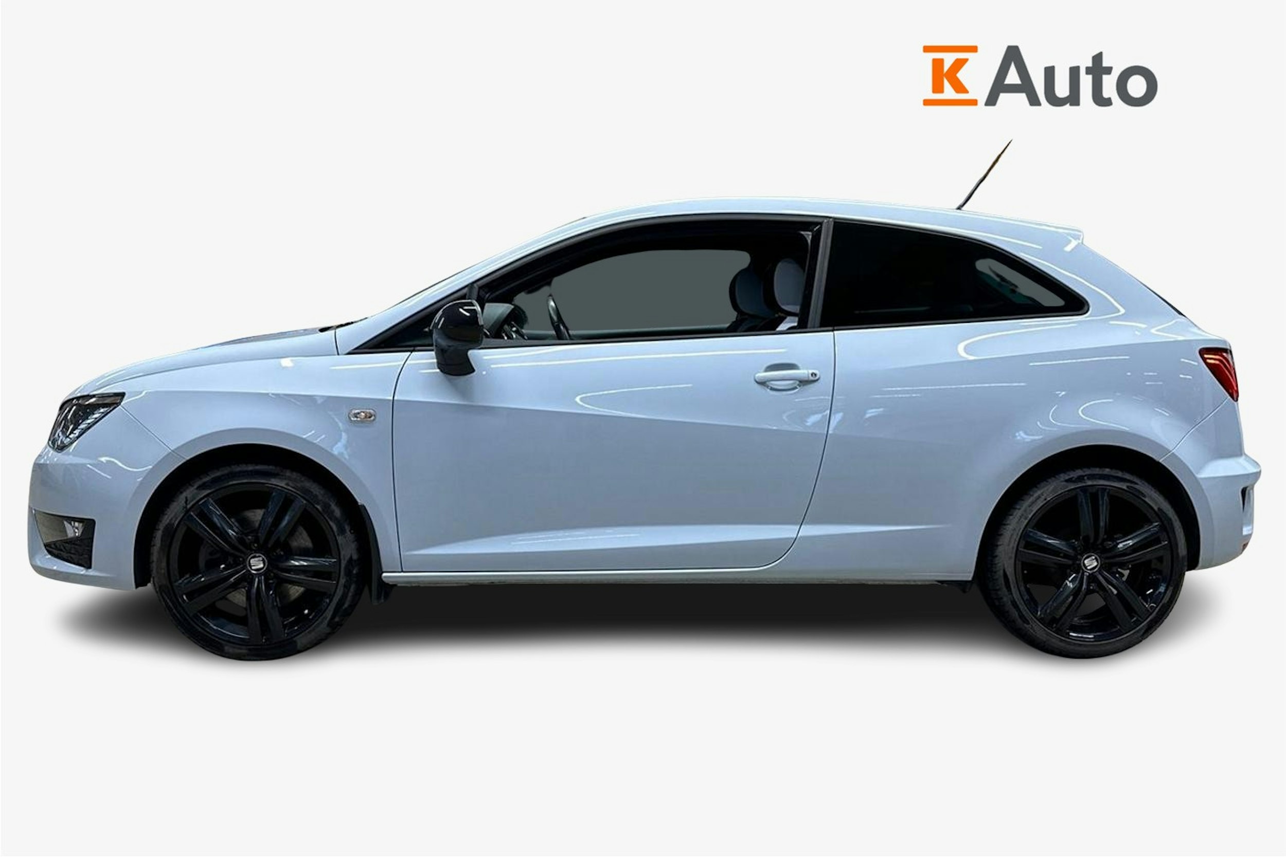 harmaa SEAT Ibiza SC 2016 kuva 5.