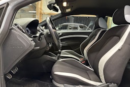 harmaa SEAT Ibiza SC 2016 kuva 14.