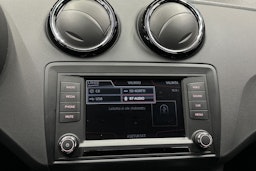 harmaa SEAT Ibiza SC 2016 kuva 16.