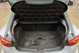 harmaa SEAT Ibiza SC 2016 kuva 27.
