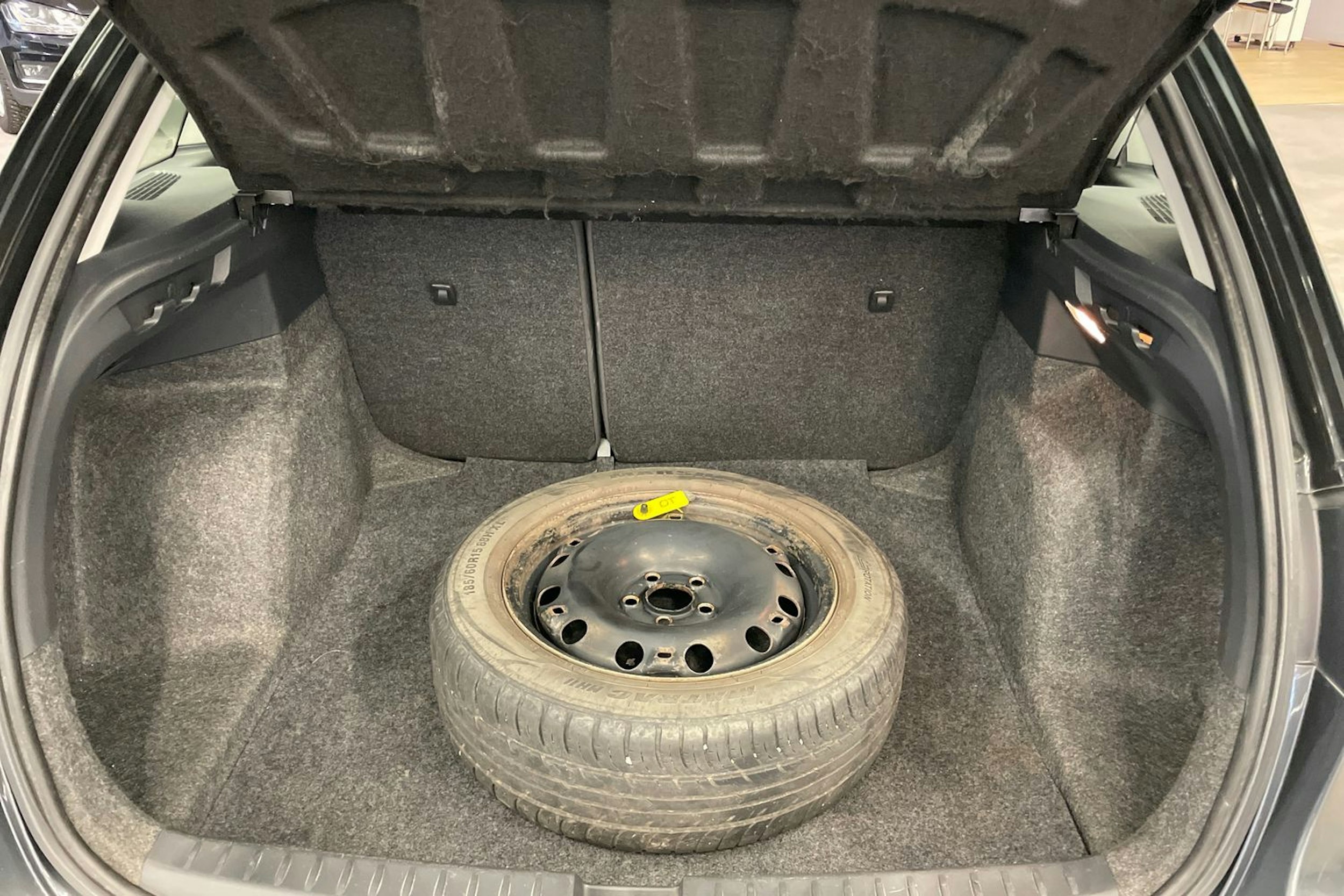 Harmaa SEAT Ibiza ST 2011 kuva 12.