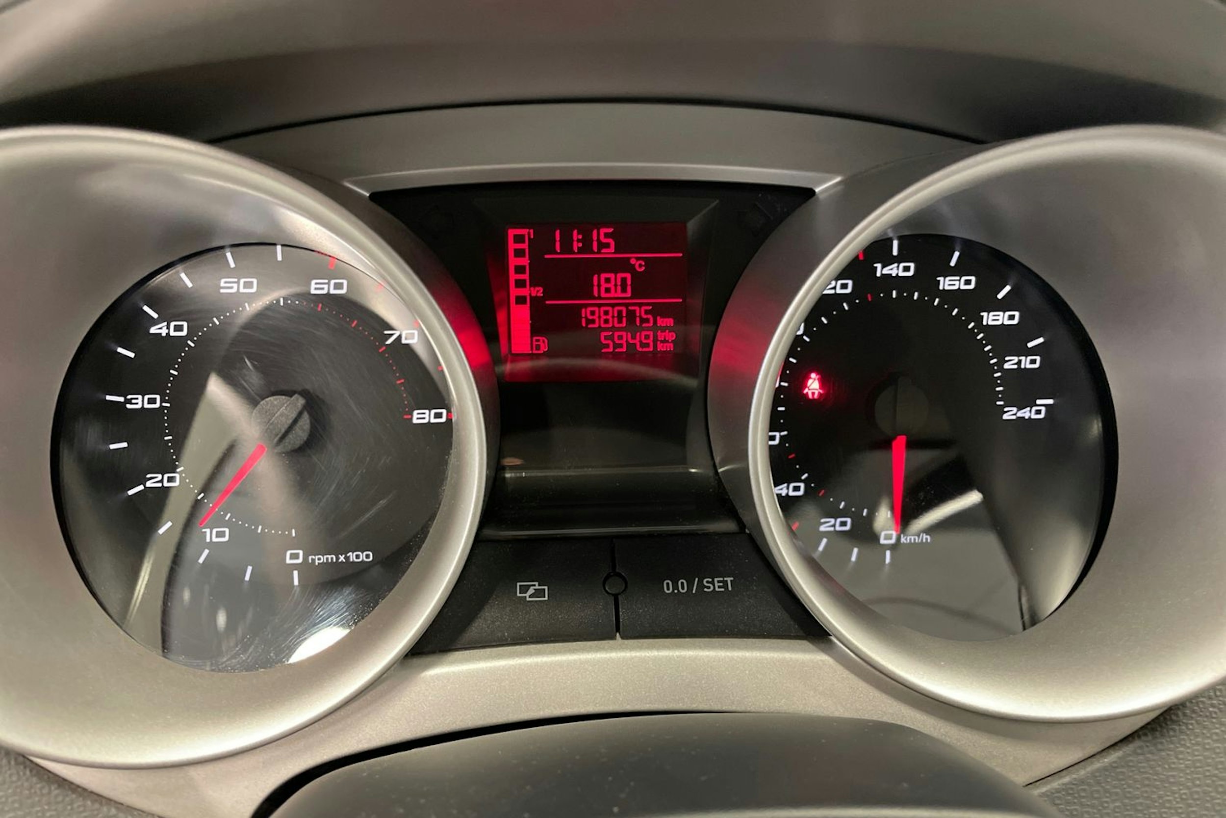 Harmaa SEAT Ibiza ST 2011 kuva 17.