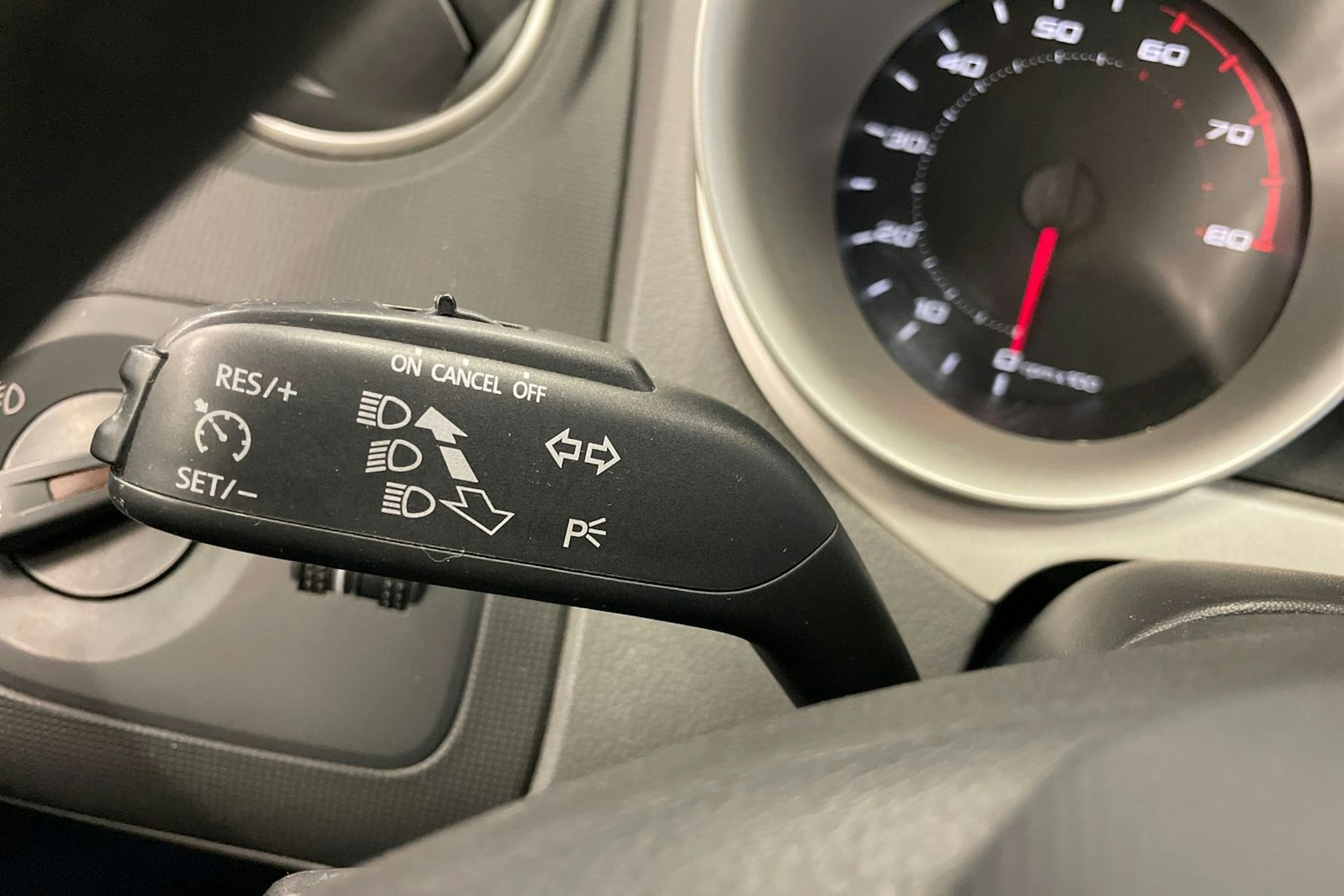 Harmaa SEAT Ibiza ST 2011 kuva 18.