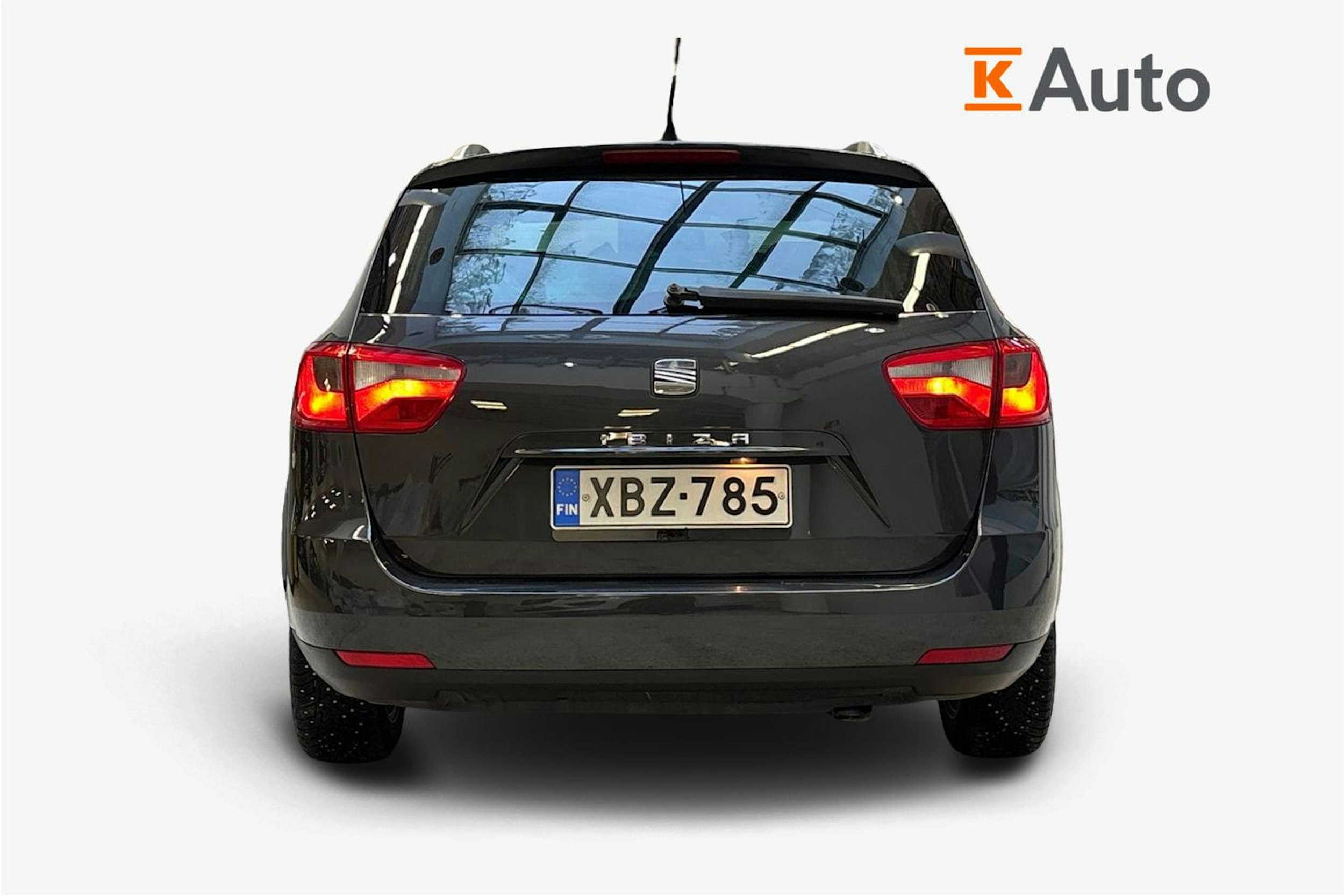 Harmaa SEAT Ibiza ST 2012 kuva 3.