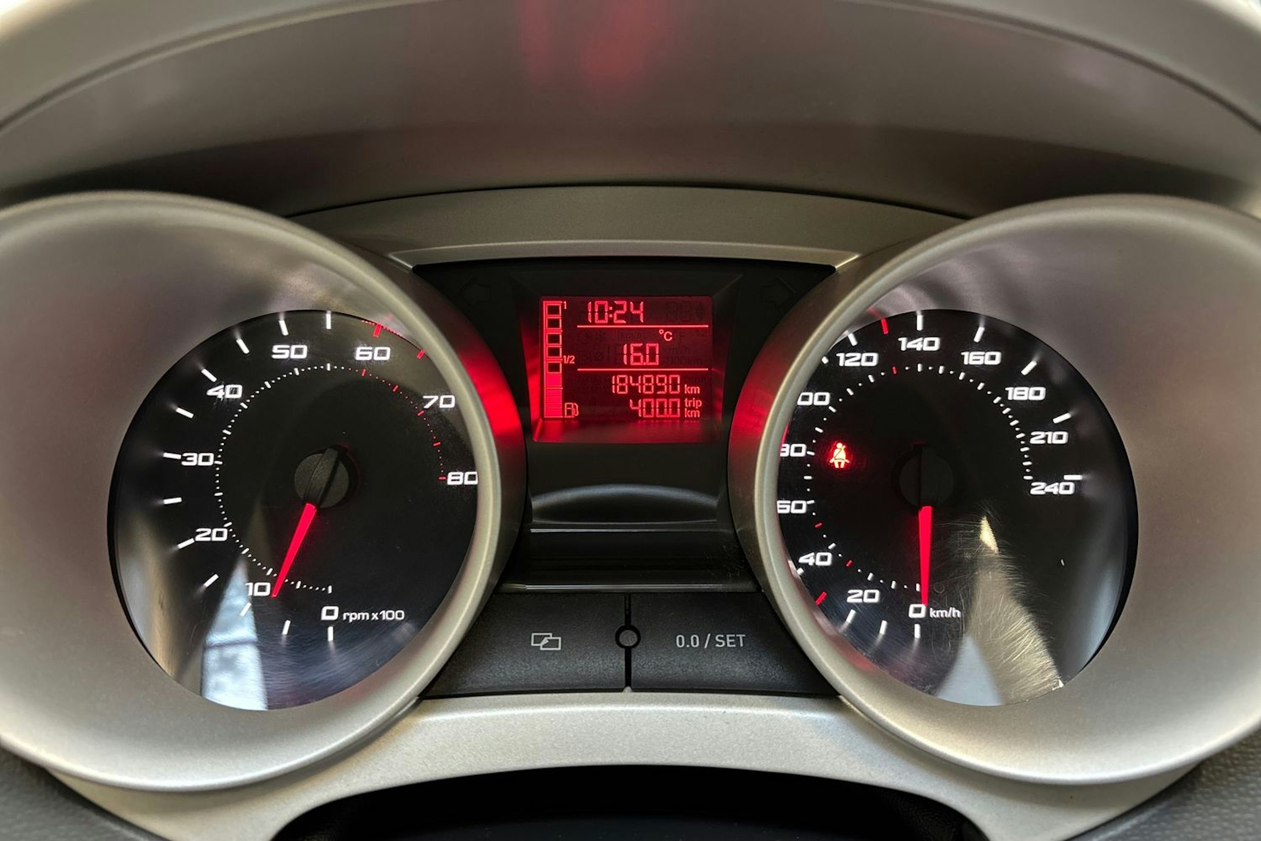 Harmaa SEAT Ibiza ST 2012 kuva 15.