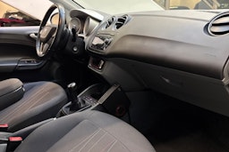 Harmaa SEAT Ibiza ST 2012 kuva 19.