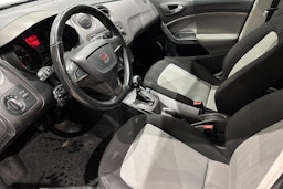 musta SEAT Ibiza ST 2013 kuva 7.