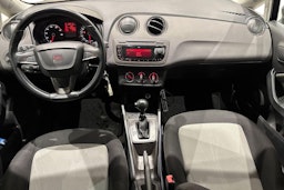 musta SEAT Ibiza ST 2013 kuva 9.