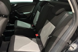 musta SEAT Ibiza ST 2013 kuva 10.