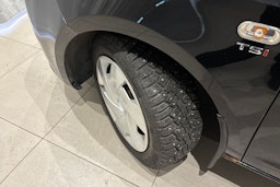 musta SEAT Ibiza ST 2013 kuva 13.