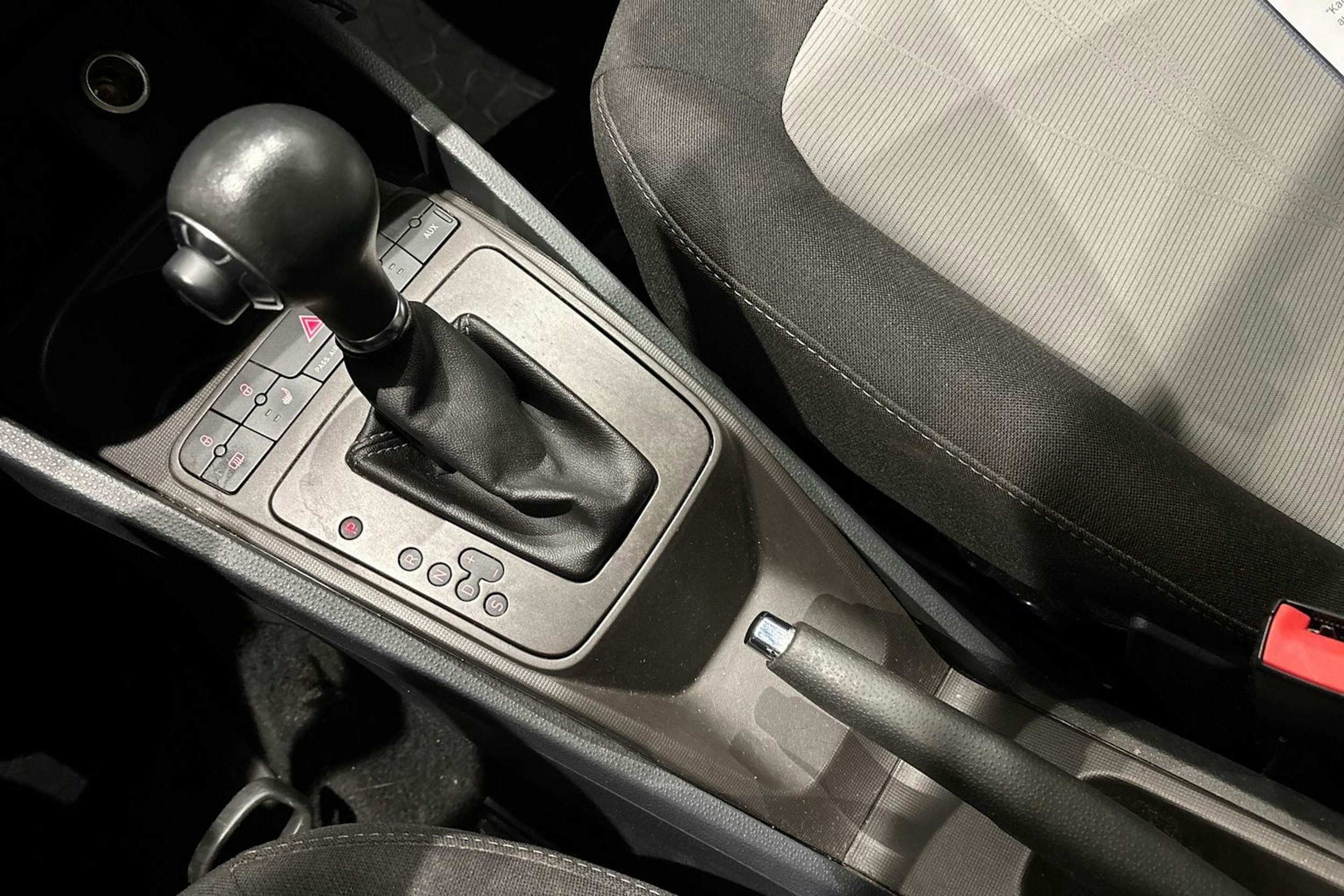 musta SEAT Ibiza ST 2013 kuva 20.