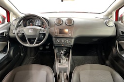 Punainen SEAT Ibiza ST 2017 kuva 12.