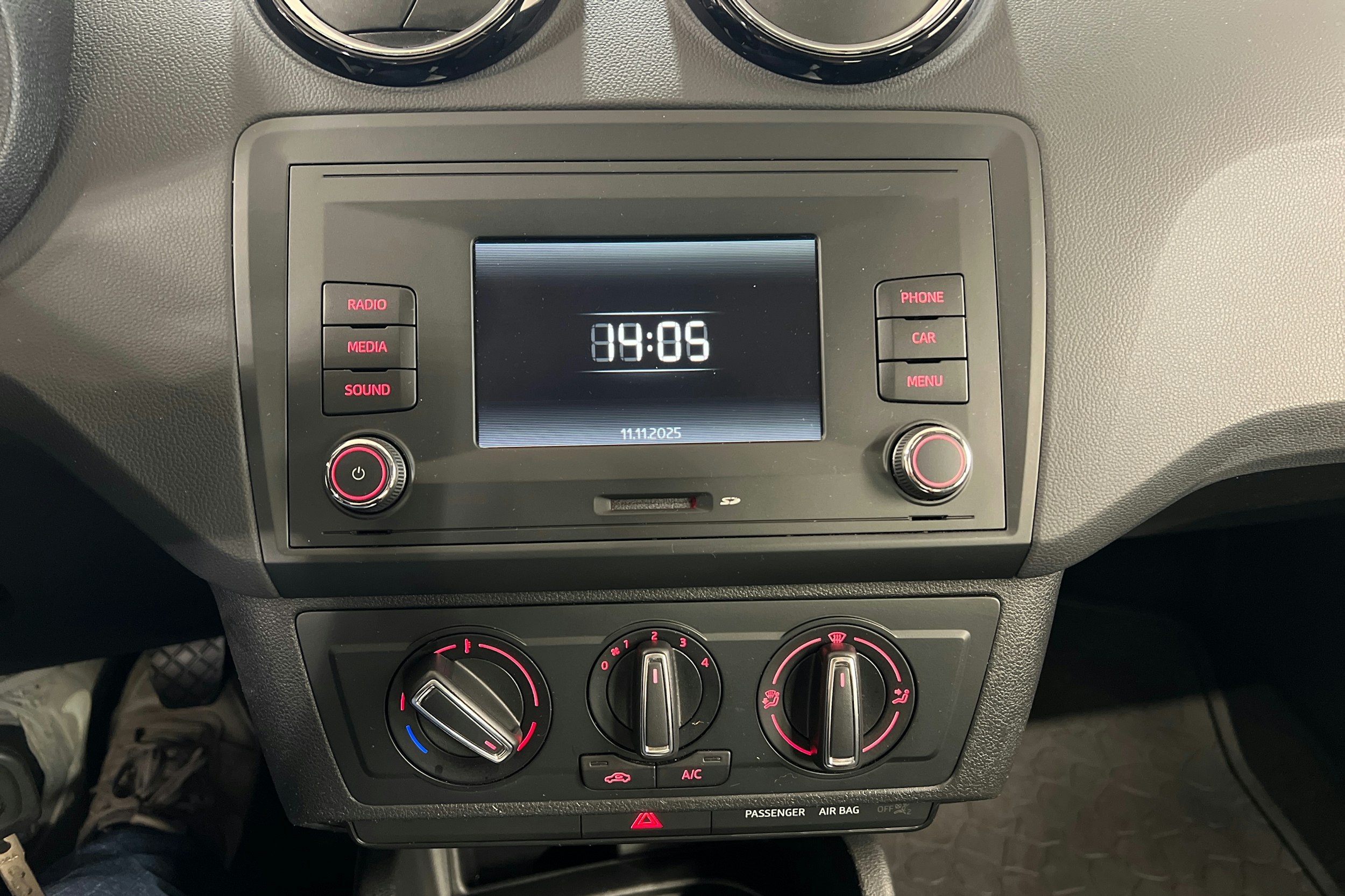 Punainen SEAT Ibiza ST 2017 kuva 23.