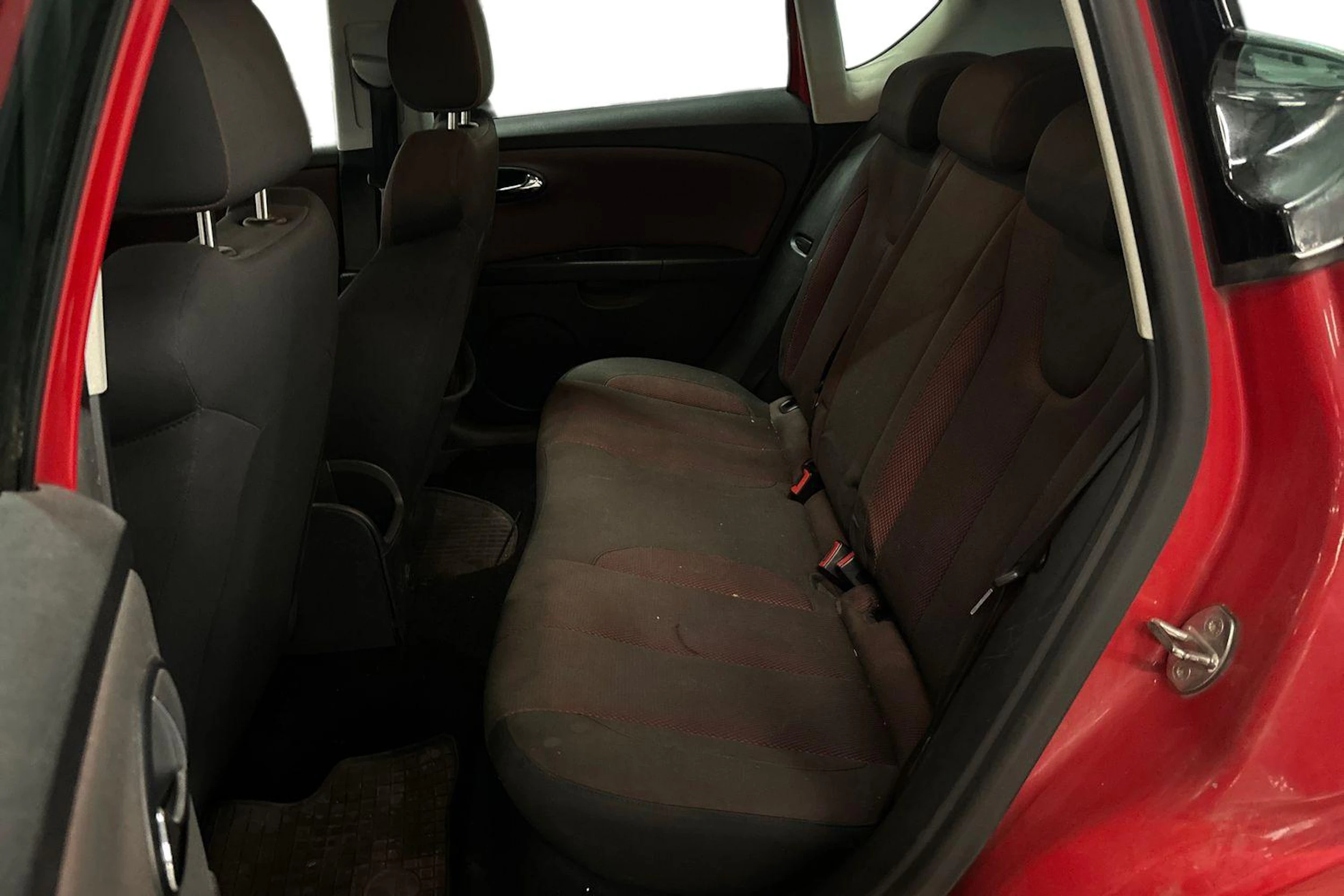 punainen SEAT Leon 2006 kuva 8.