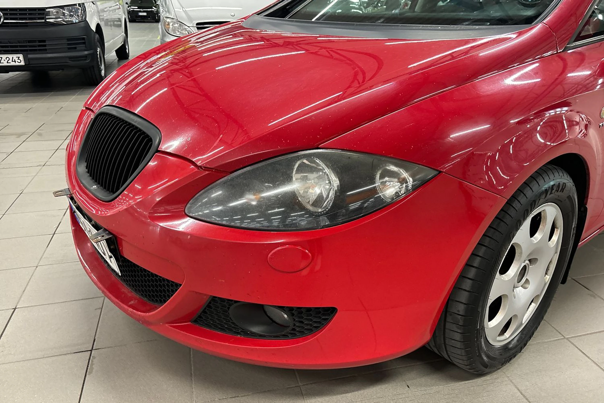 punainen SEAT Leon 2006 kuva 11.