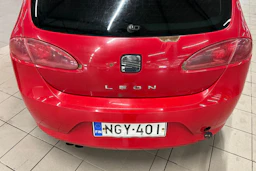 punainen SEAT Leon 2006 kuva 17.