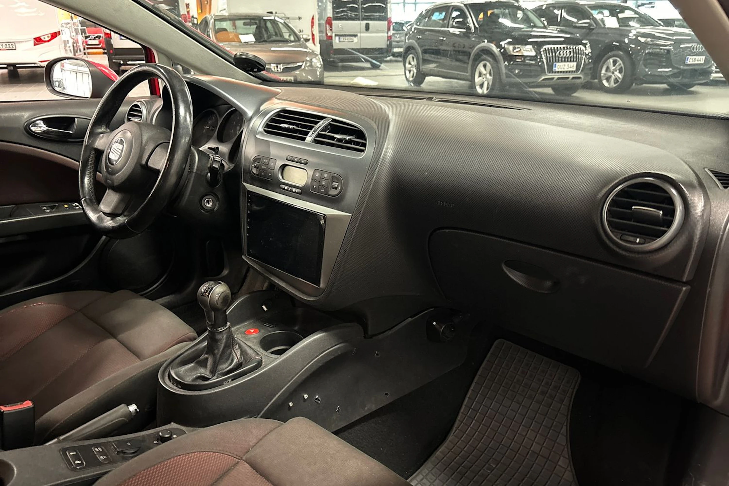 punainen SEAT Leon 2006 kuva 19.