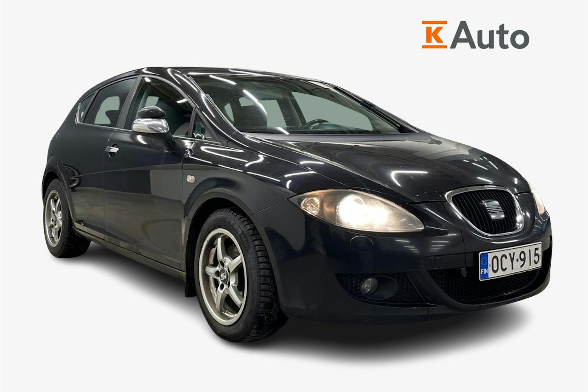 Musta SEAT LEON 2006 kuva 1.