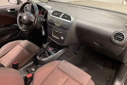 Musta SEAT LEON 2006 kuva 25.