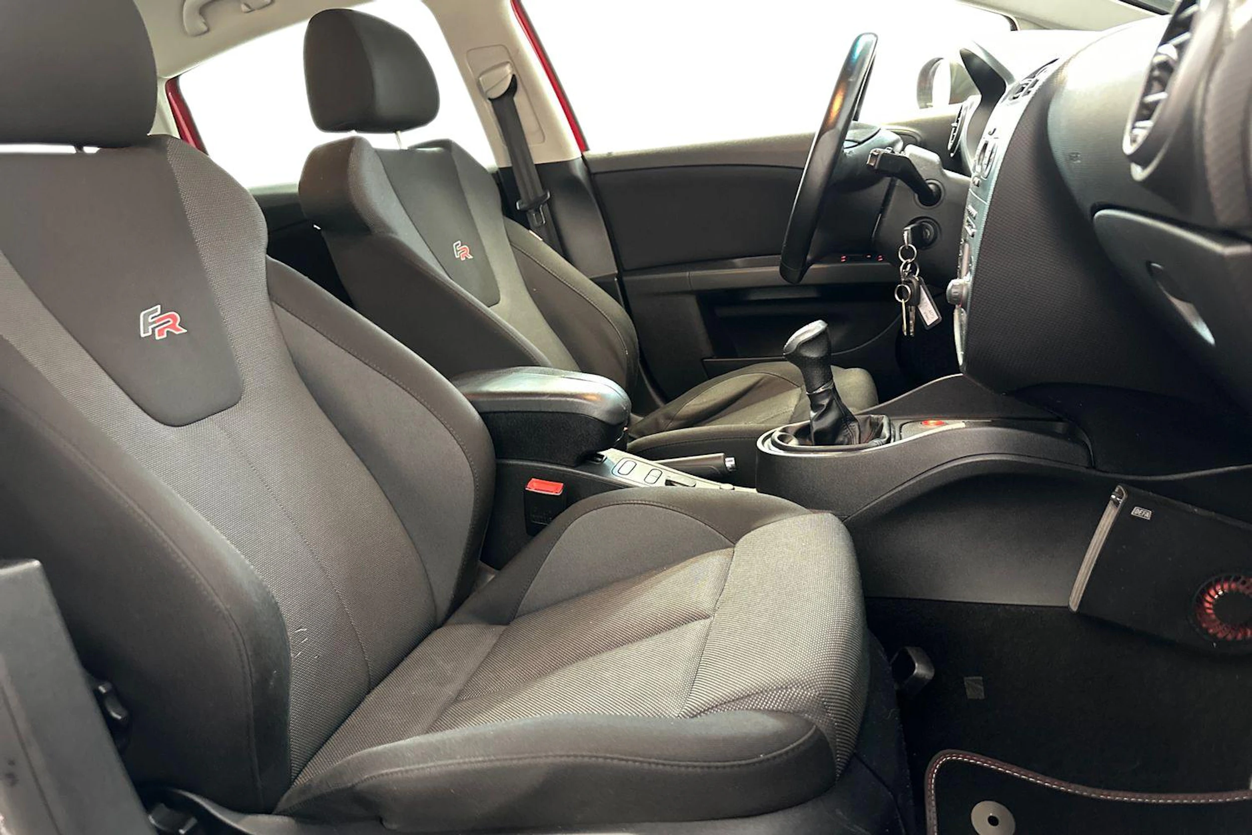 punainen SEAT Leon 2008 kuva 11.