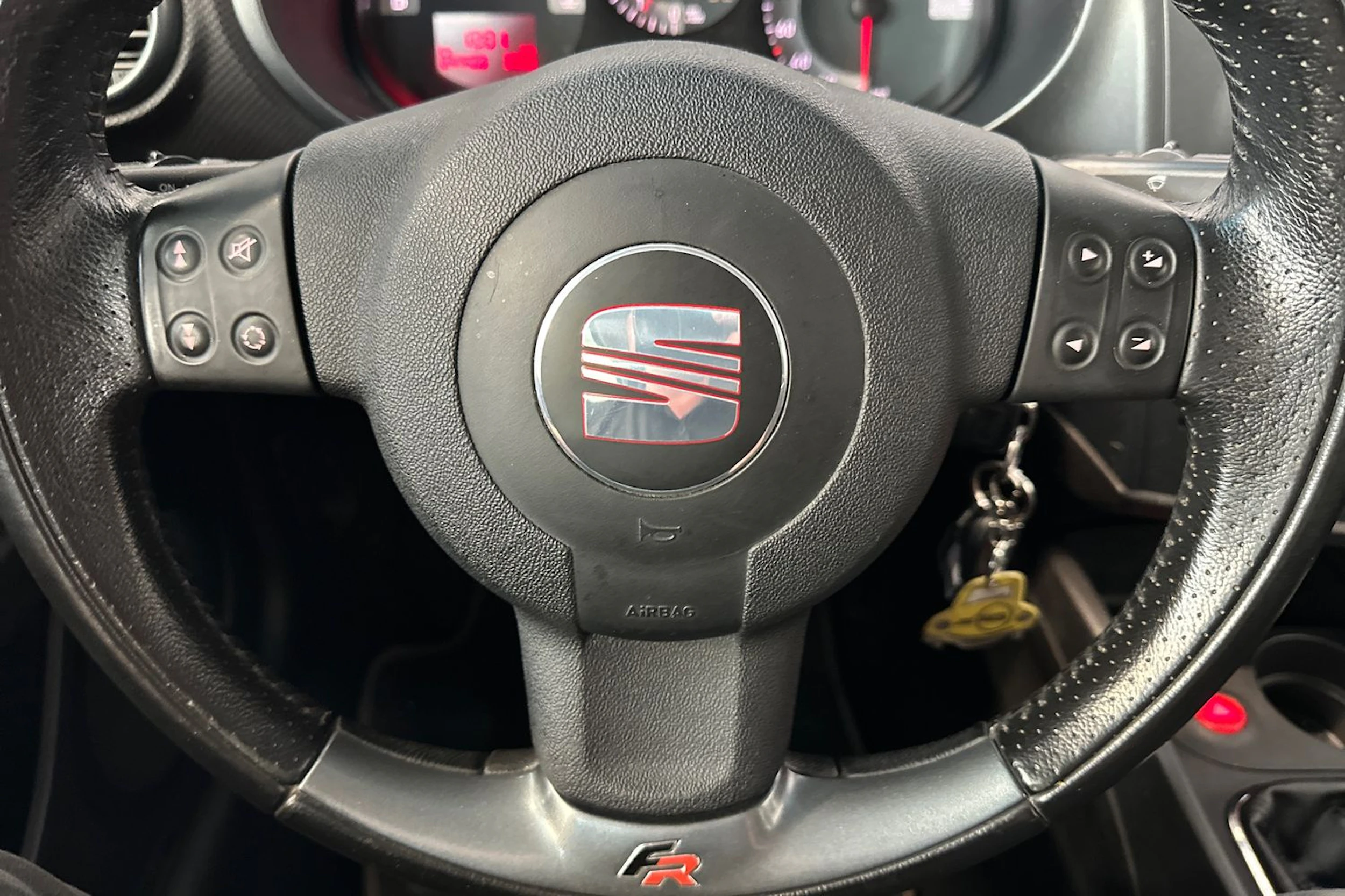 punainen SEAT Leon 2008 kuva 16.