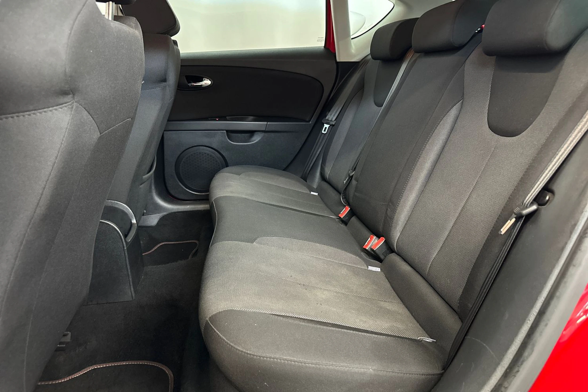 punainen SEAT Leon 2008 kuva 24.