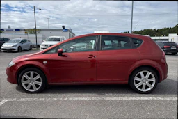 punainen SEAT Leon 2009 kuva 3.