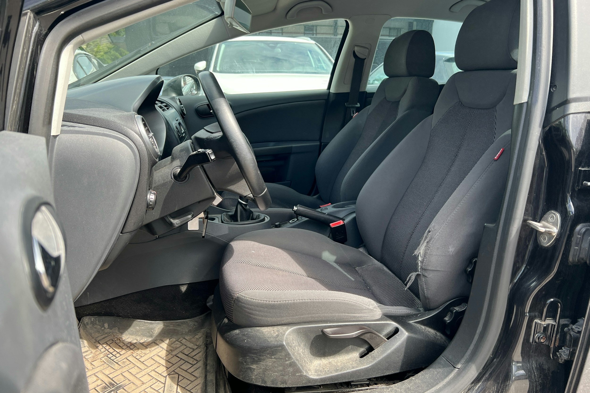 musta SEAT Leon 2009 kuva 3.
