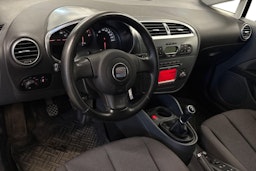 musta SEAT Leon 2009 kuva 7.