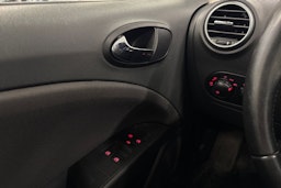 musta SEAT Leon 2009 kuva 18.