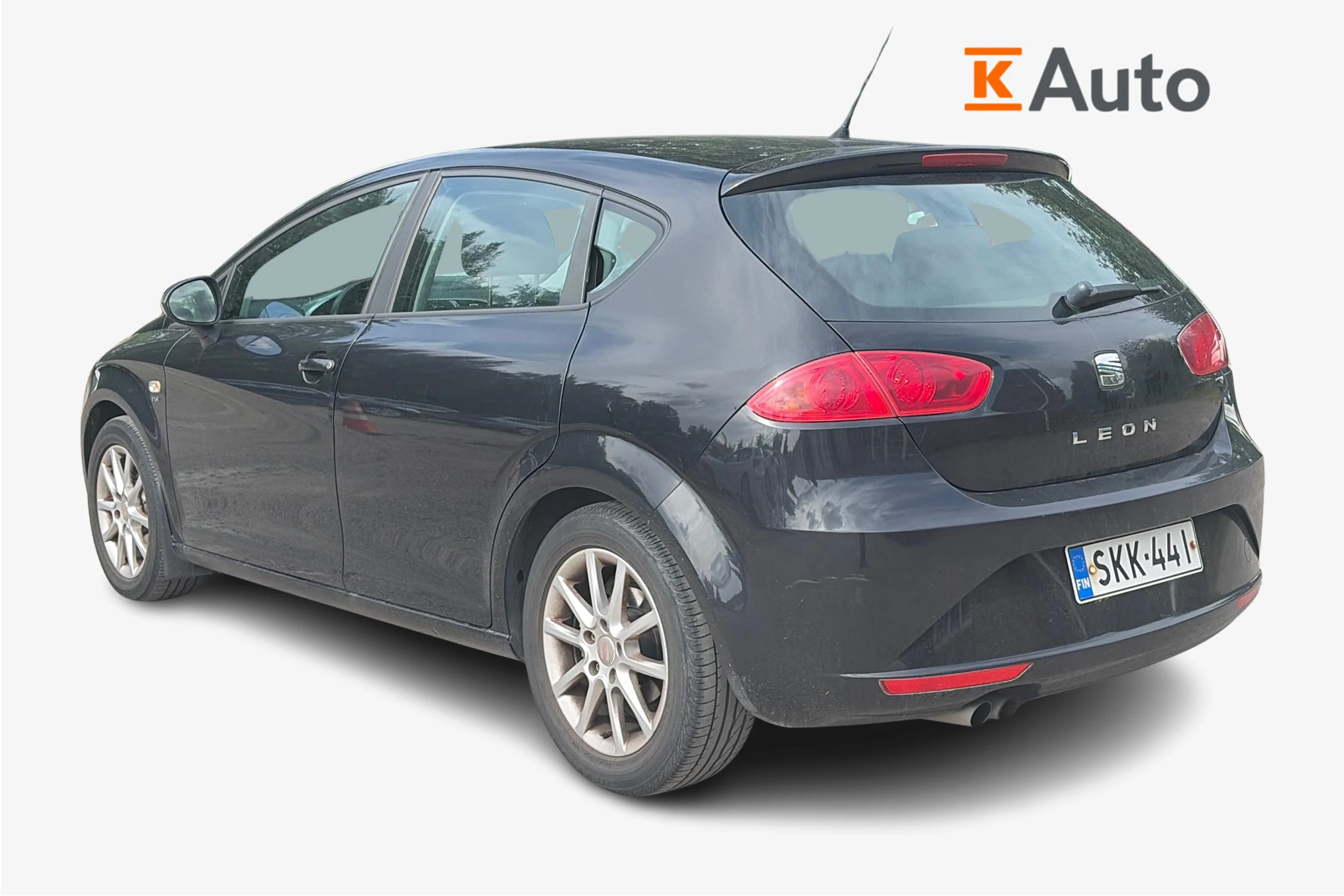 musta SEAT Leon 2010 kuva 2.