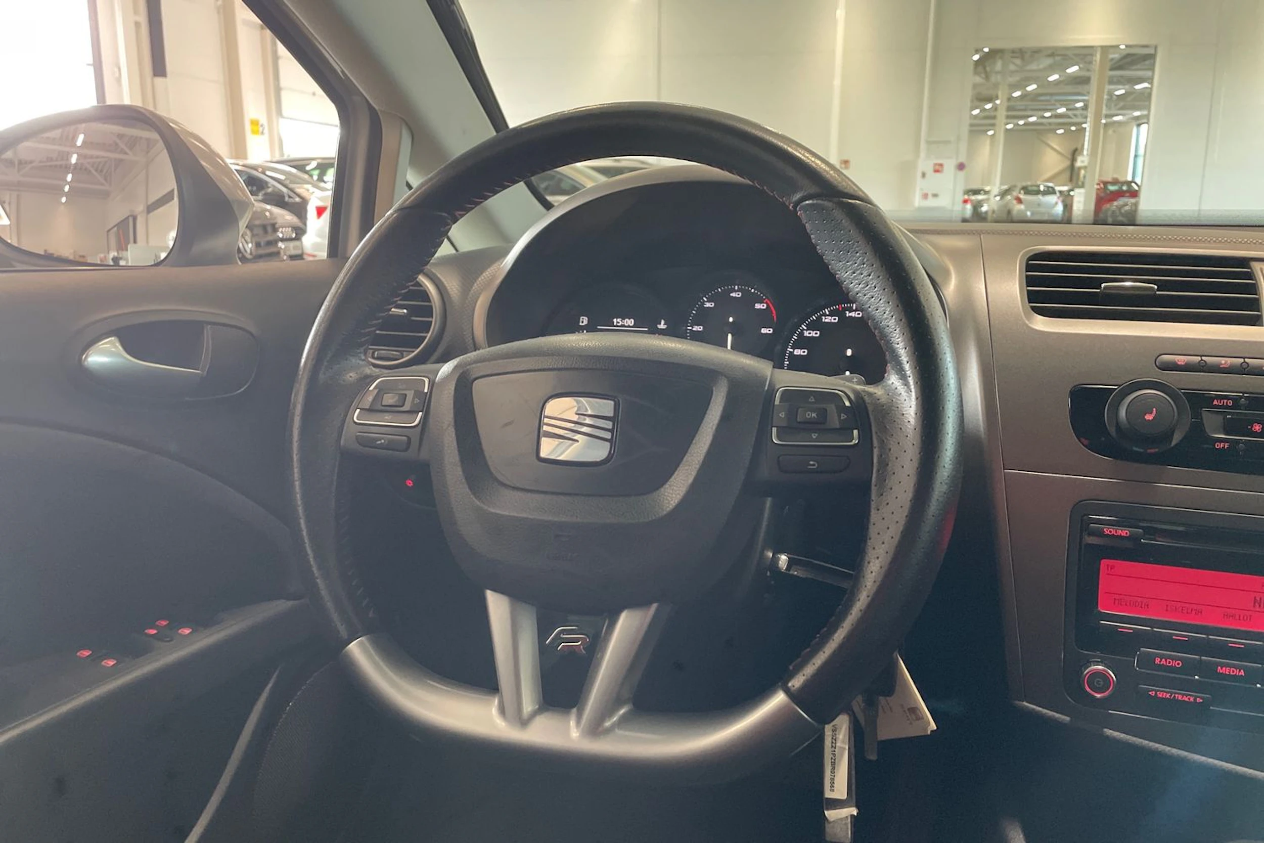 sininen SEAT Leon 2011 kuva 11.