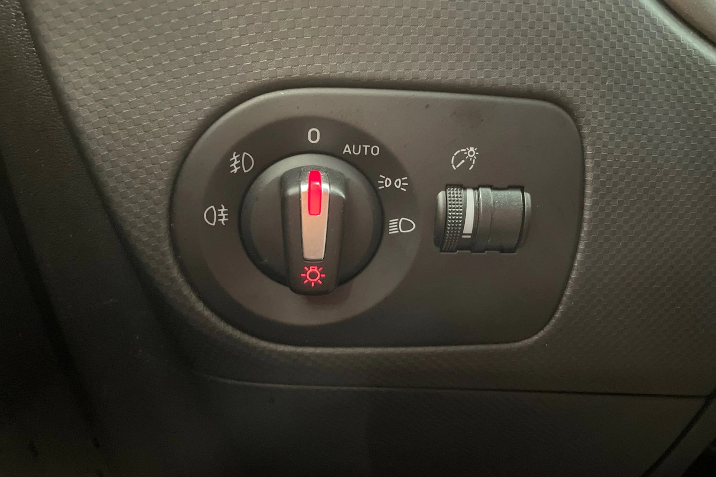 sininen SEAT Leon 2011 kuva 16.