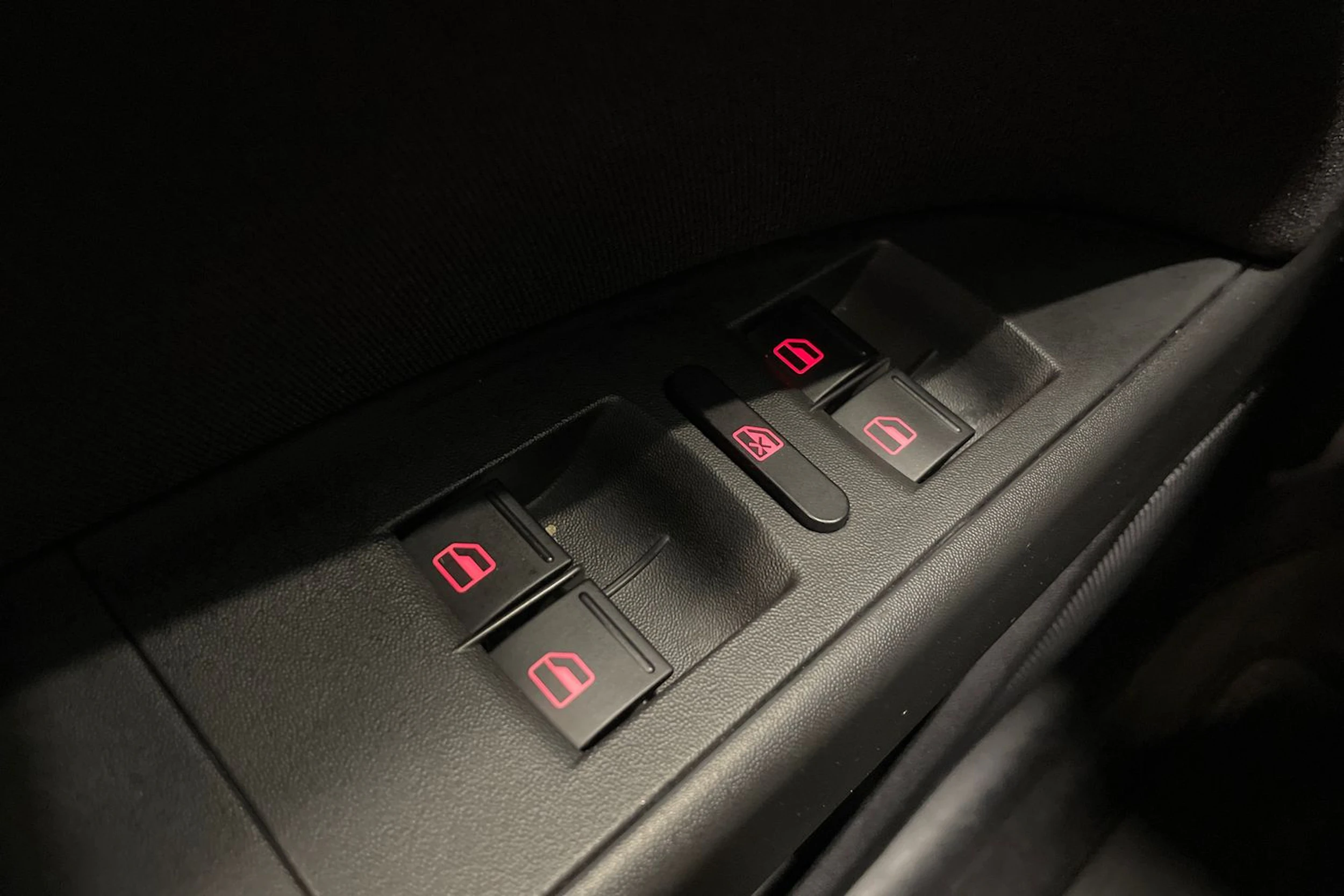 sininen SEAT Leon 2011 kuva 17.