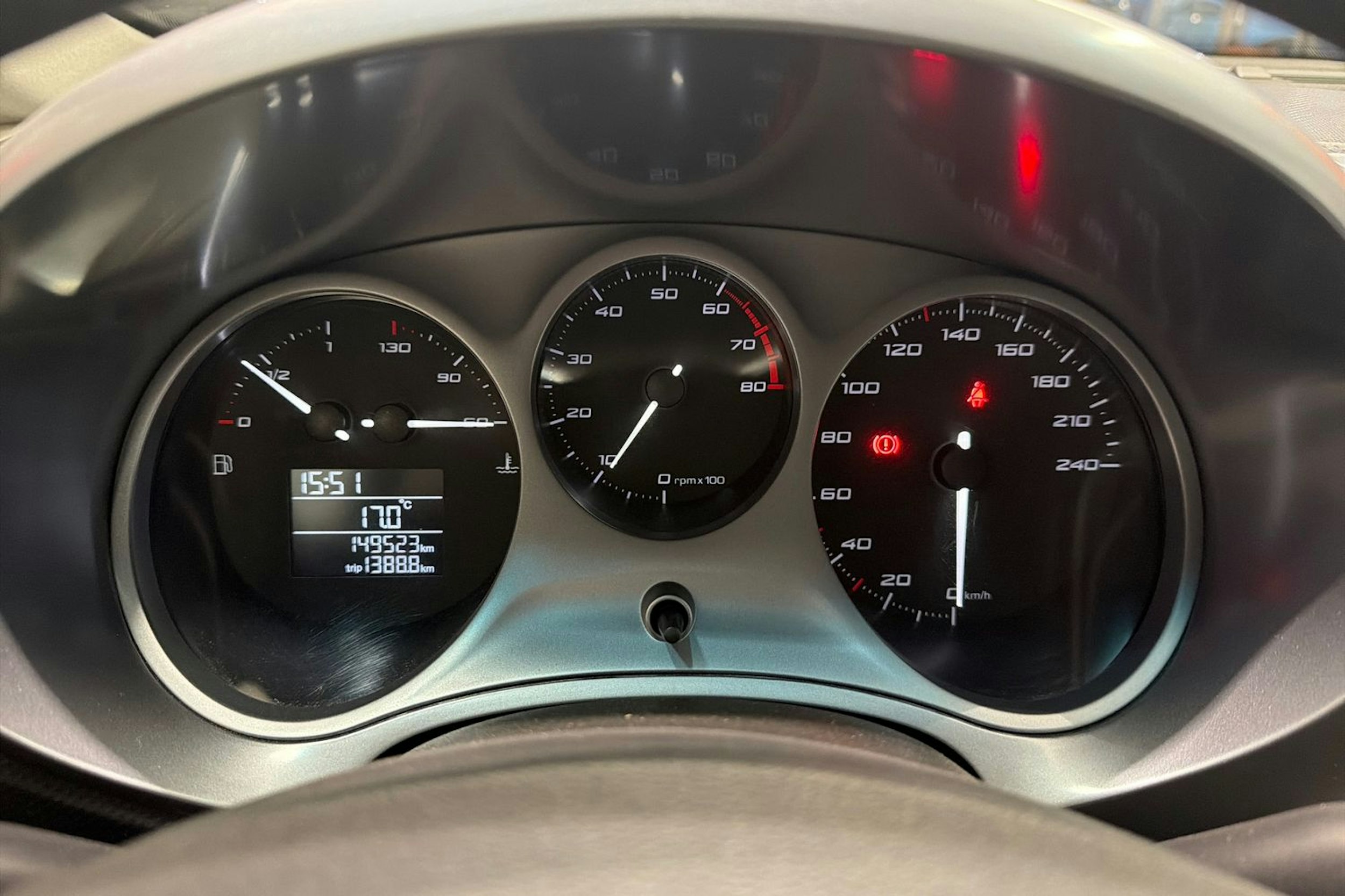 punainen SEAT Leon 2011 kuva 19.